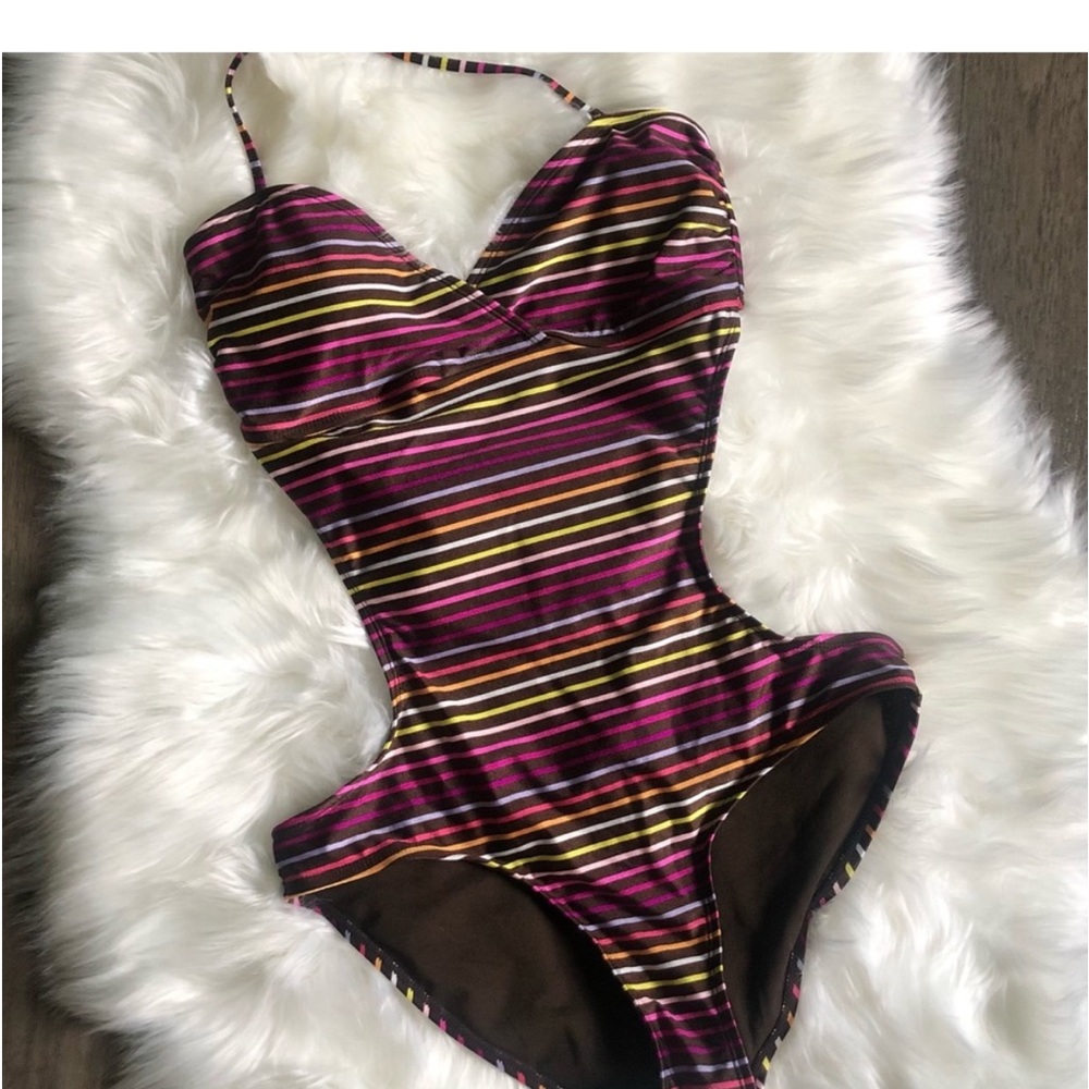 NWOT🩱Old Navy One Piece Swim